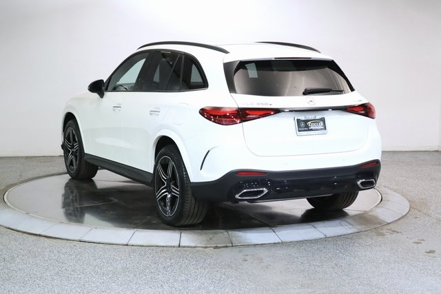 2025 Mercedes Benz GLC 350e 4MATIC photo 3