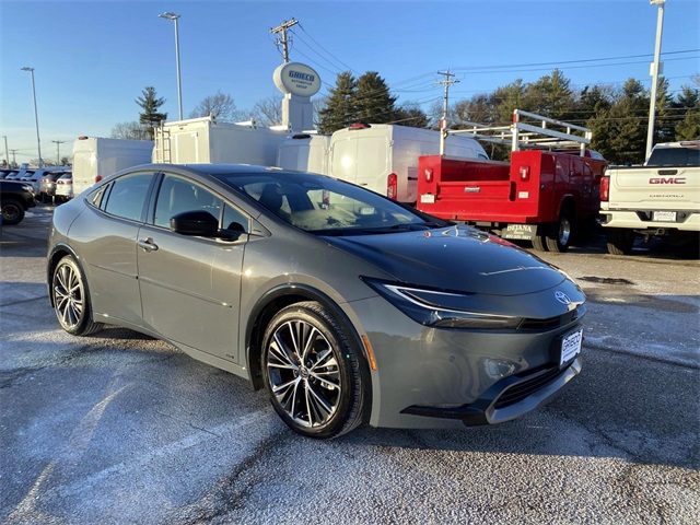 2024 Toyota Prius XLE's photo