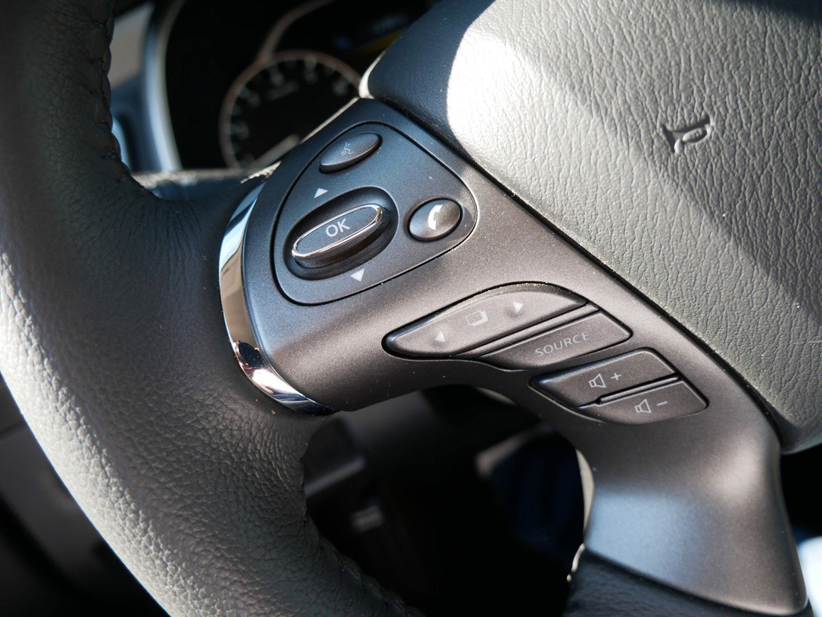 2024 Nissan Murano SV photo 28
