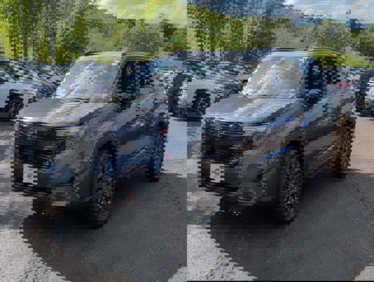 2025 Subaru Forester Sport photo 3