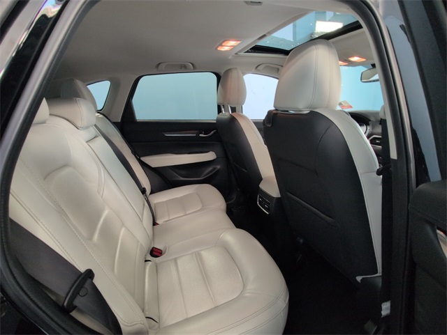2022 Mazda CX-5 2.5 Premium Plus photo 12