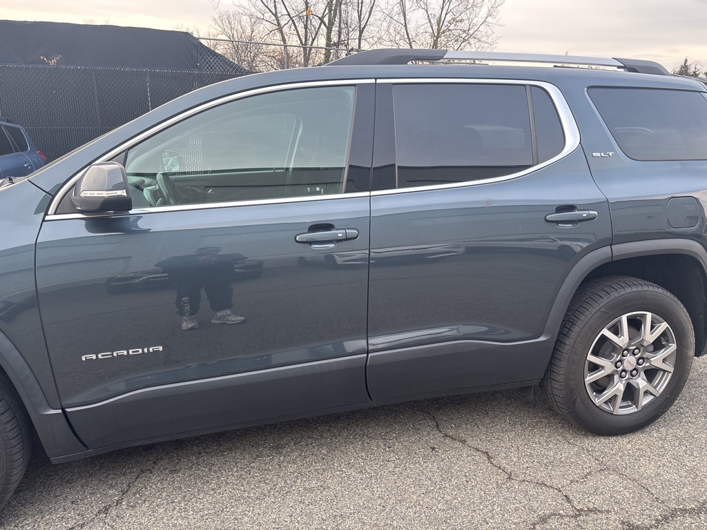 2020 Gmc Acadia SLT photo 3