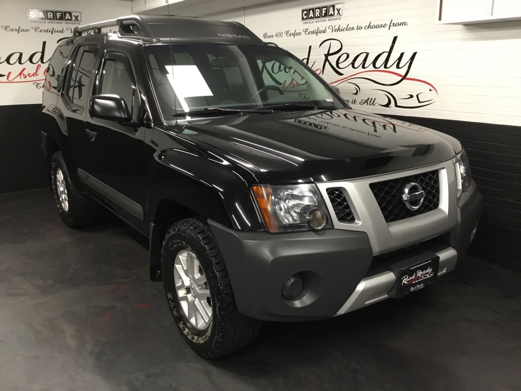 2014 Nissan Xterra S photo 2