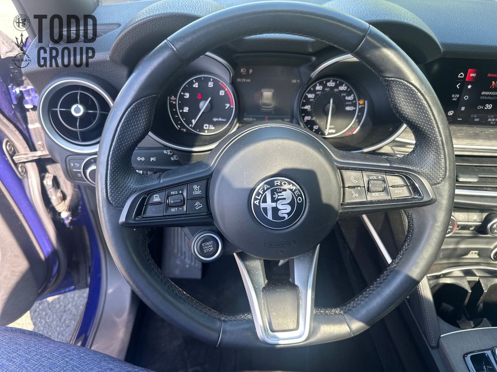 2022 Alfa Romeo Stelvio Ti photo 13