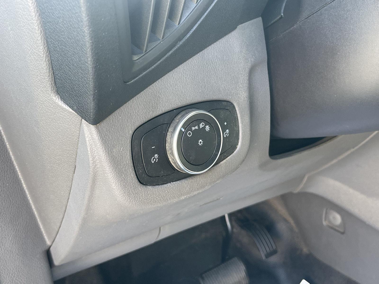 2020 Ford Transit Connect XL photo 17