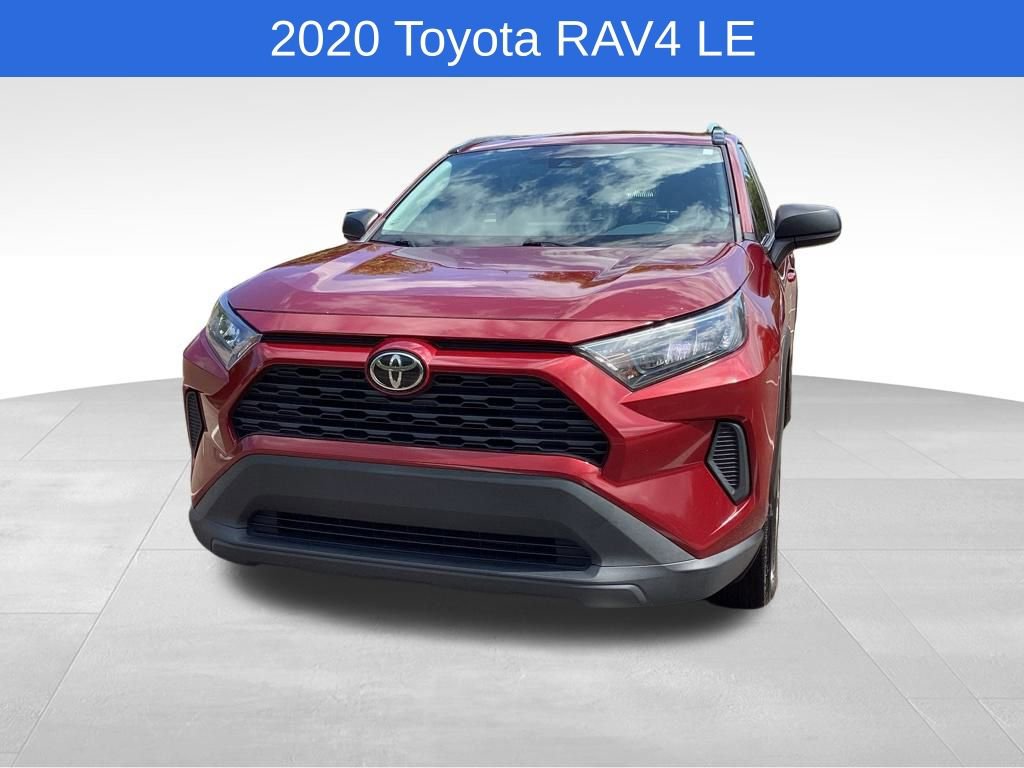 2020 Toyota RAV4 LE photo 9