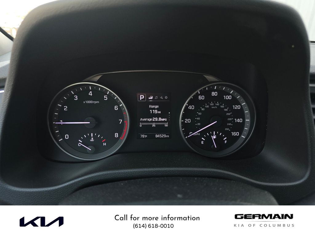 2018 Hyundai Elantra SEL photo 16