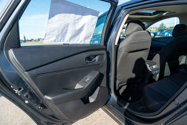 2025 Honda Accord SE photo 15
