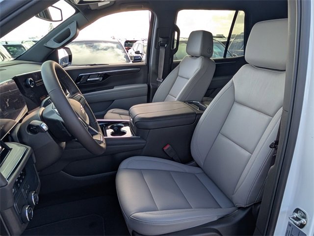 2026 Chevrolet Tahoe LT photo 4