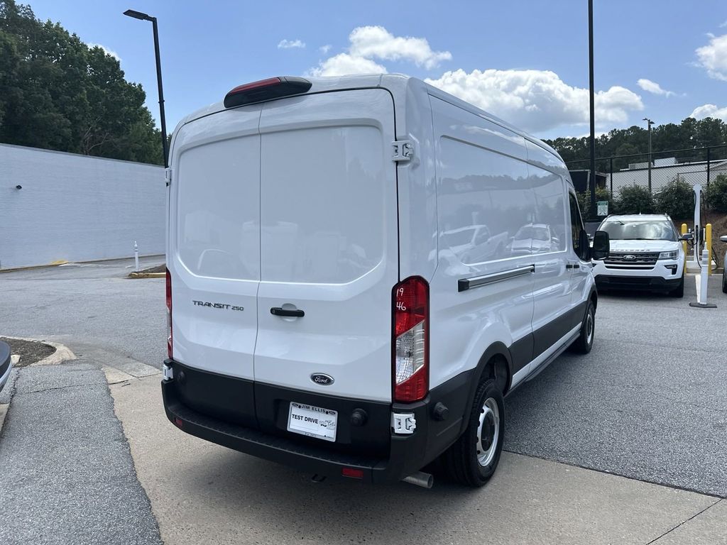 2024 Ford Transit Cargo Van photo 5