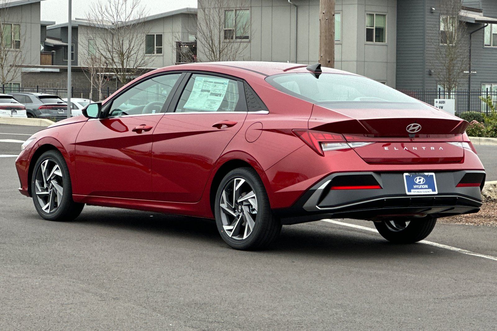 2025 Hyundai Elantra SEL Convenience photo 5