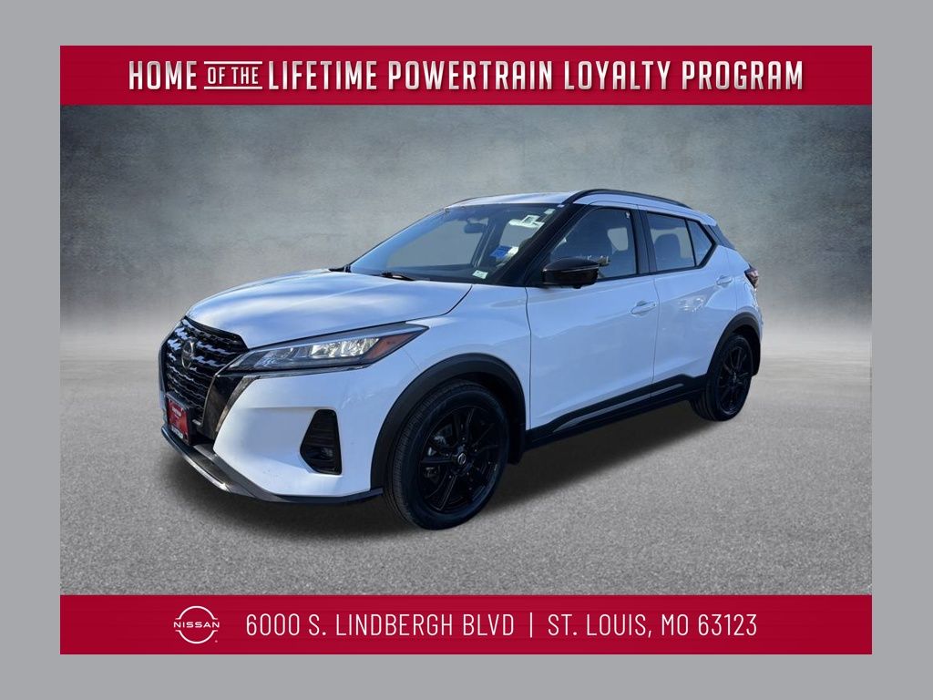 2021 Nissan Kicks SR