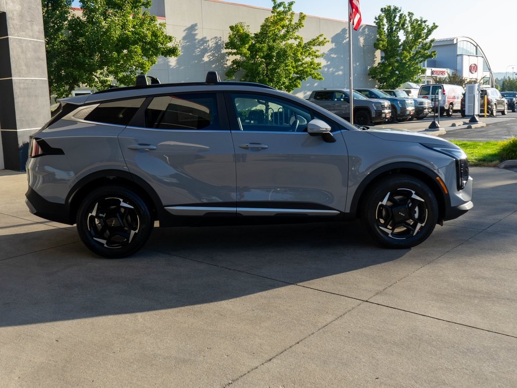 2026 Kia Sportage EX photo 4