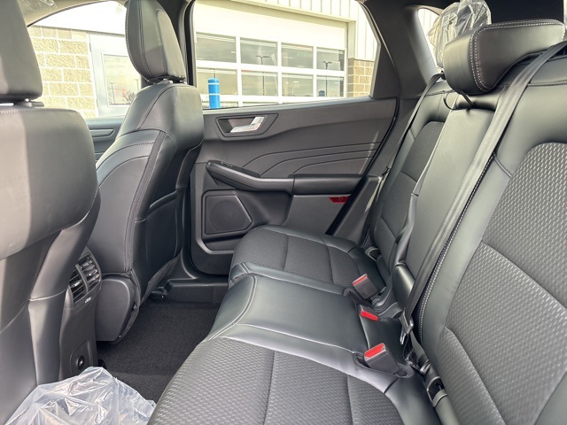 2025 Ford Escape Plug-In Hybrid photo 29