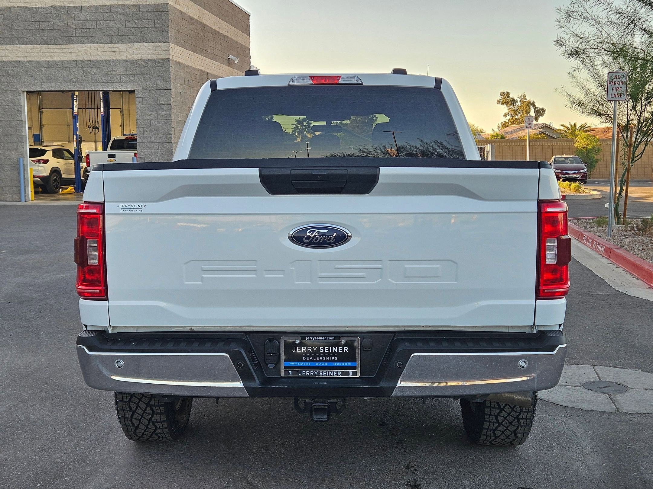 2021 Ford F-150 XL photo 3