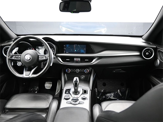2022 Alfa Romeo Stelvio Ti Sport photo 26