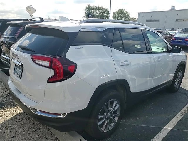 2024 Gmc Terrain SLT photo 4