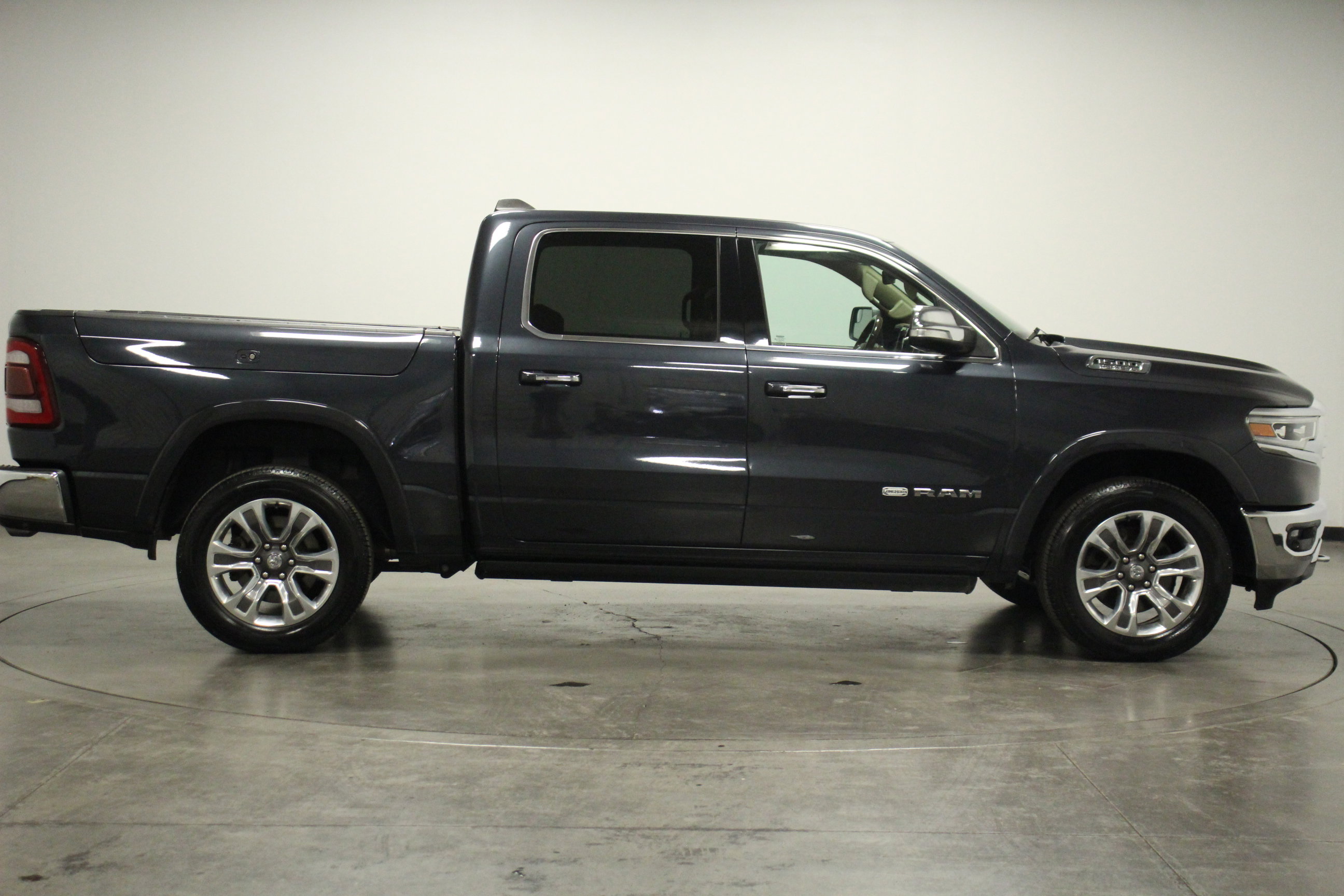 2019 Ram 1500 Laramie Longhorn photo 8