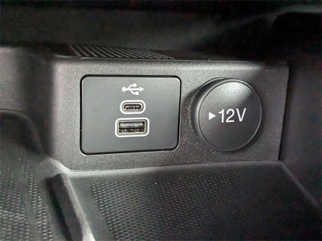2024 Ford Escape ST-Line Elite photo 21