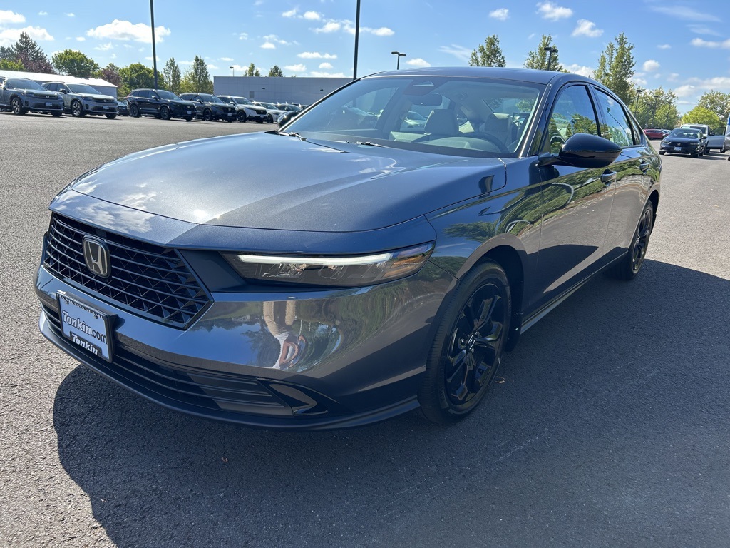 2025 Honda Accord SE photo 4