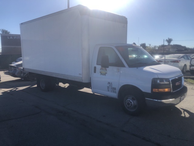 2019 GMC Savana LT's photo