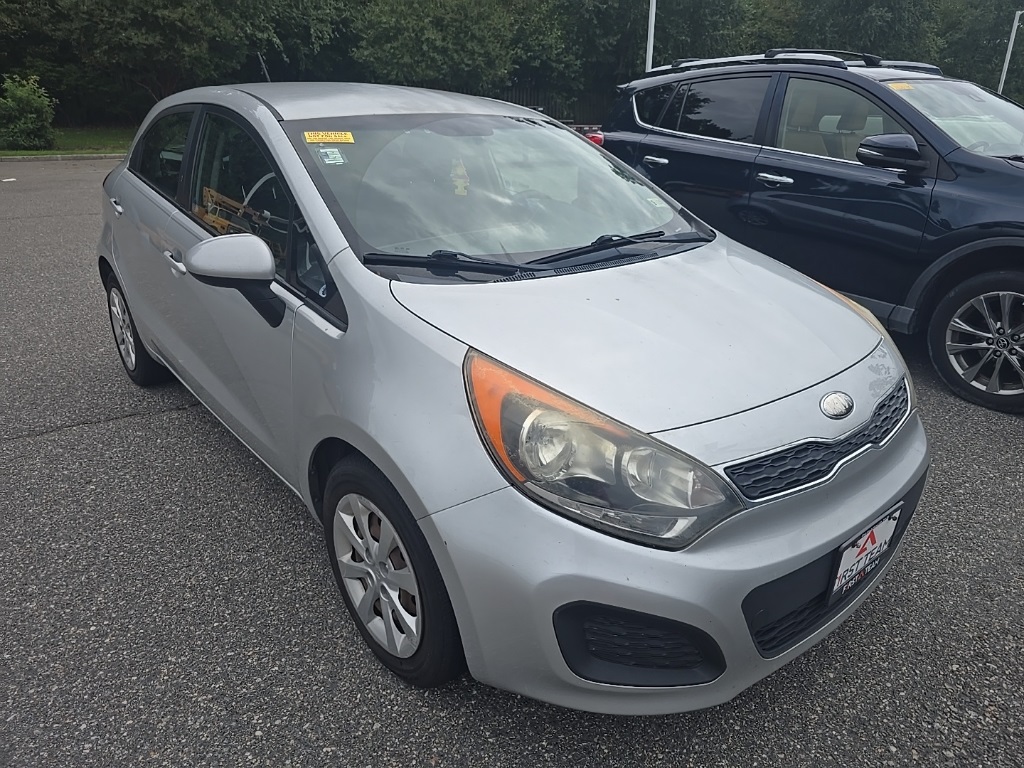 2013 Kia Rio EX photo 3