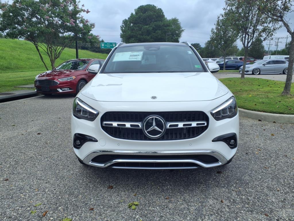 2026 Mercedes Benz GLA 250 photo 2