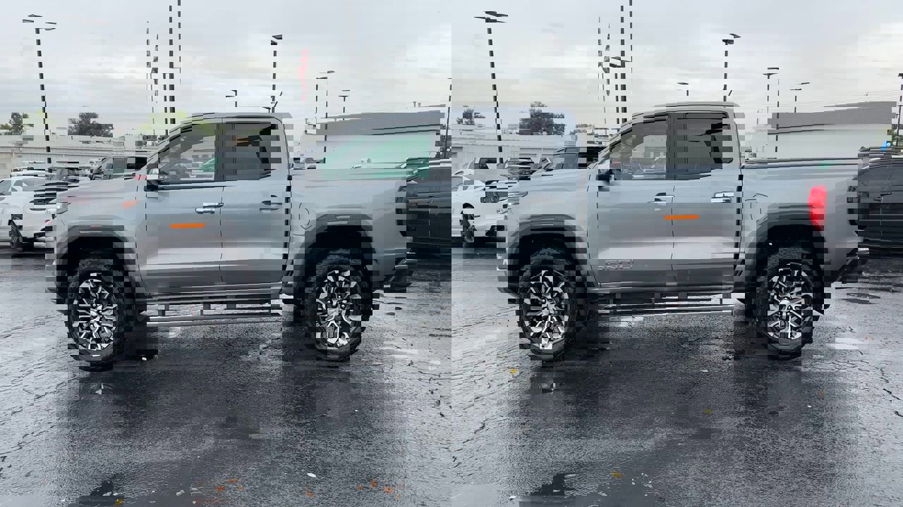 2024 Gmc Canyon Denali photo 5