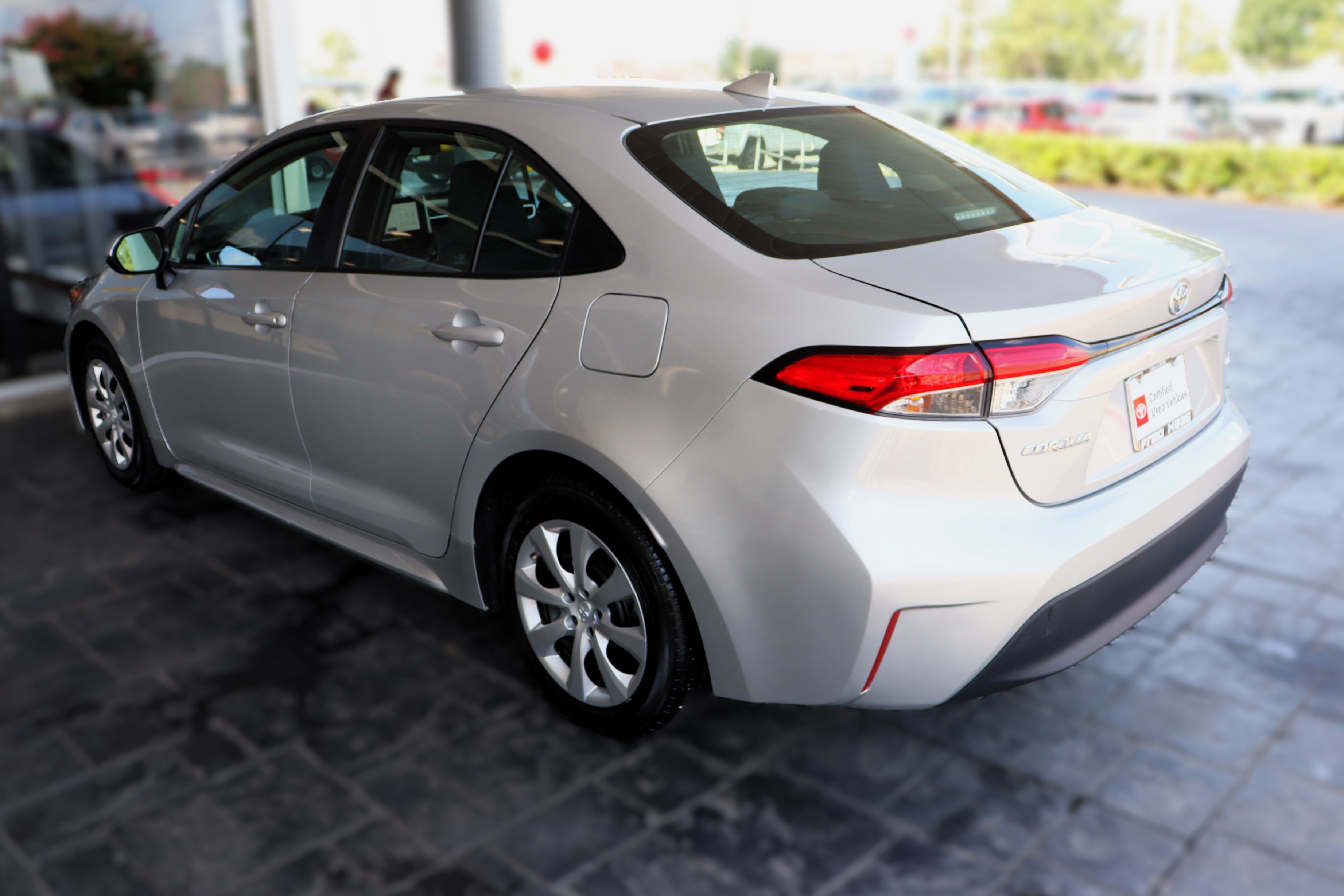 2023 Toyota Corolla LE photo 8