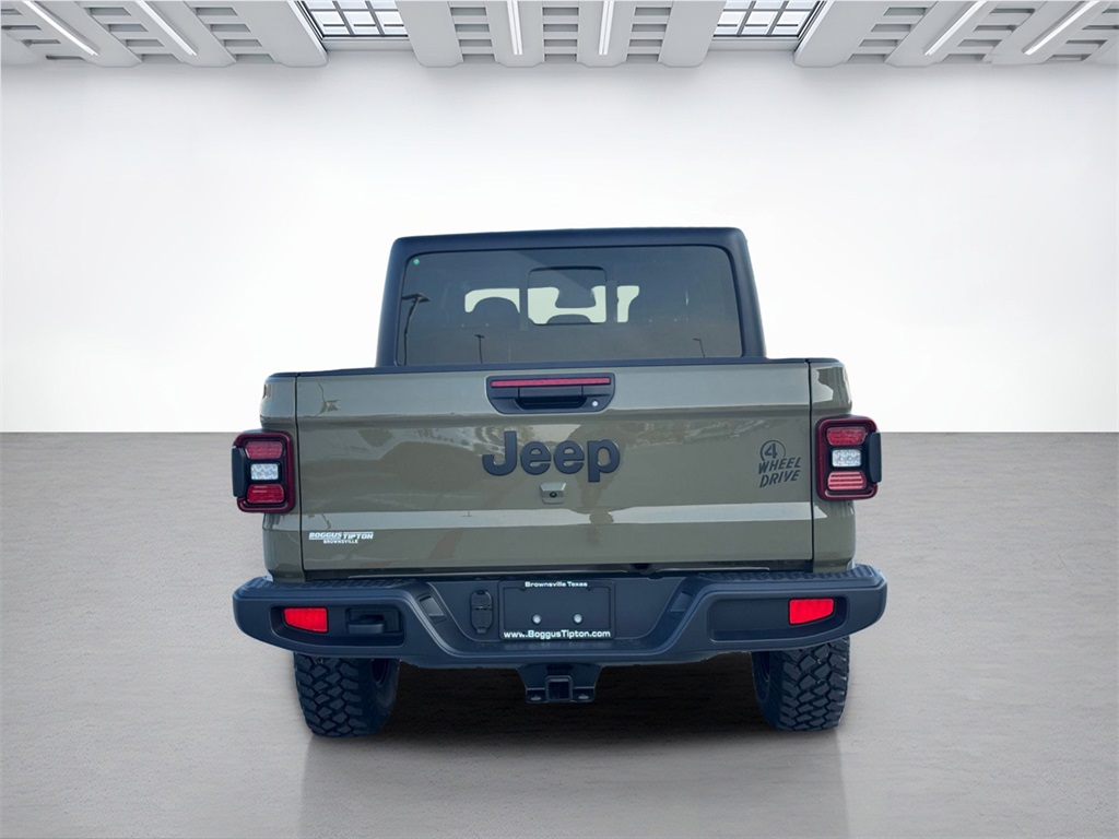 2025 Jeep Gladiator Willys photo 4