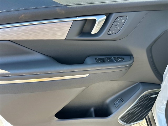 2026 Buick Enclave Preferred photo 12
