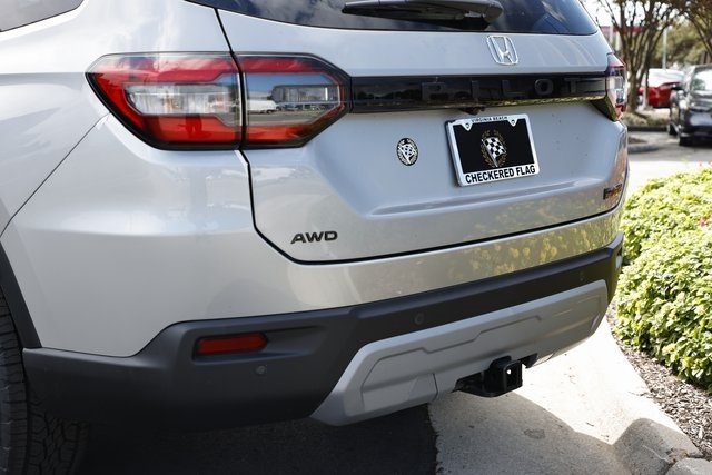 2025 Honda Pilot TrailSport photo 9