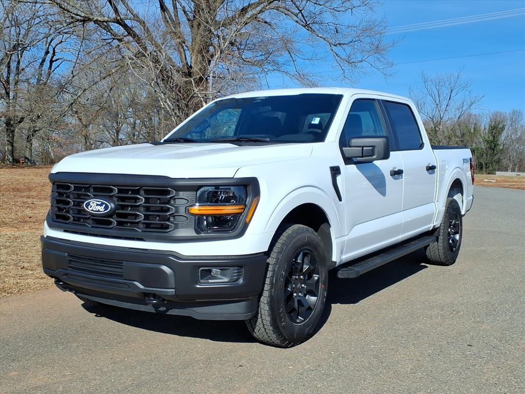 2025 Ford F-150 STX's photo