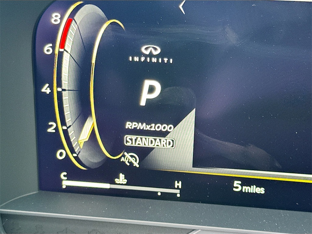 2026 Infiniti QX60 Luxe photo 12