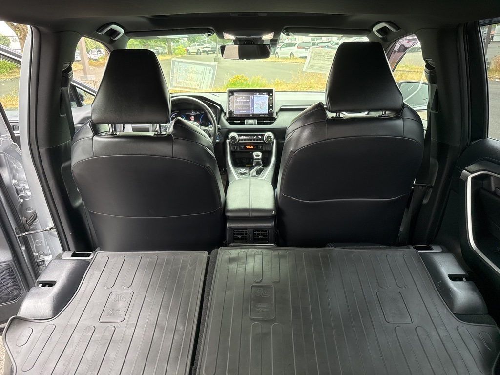 2022 Toyota RAV4 Hybrid XSE photo 21
