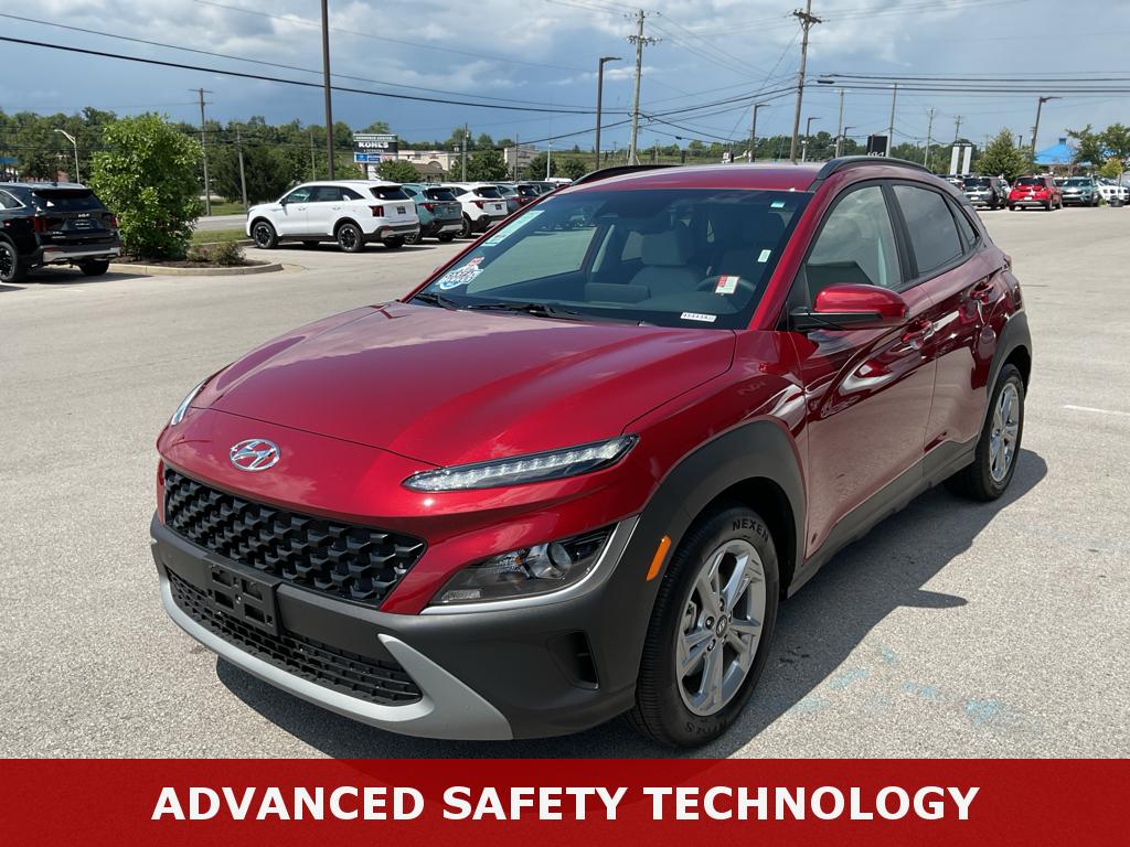 2023 Hyundai Kona SEL photo 3