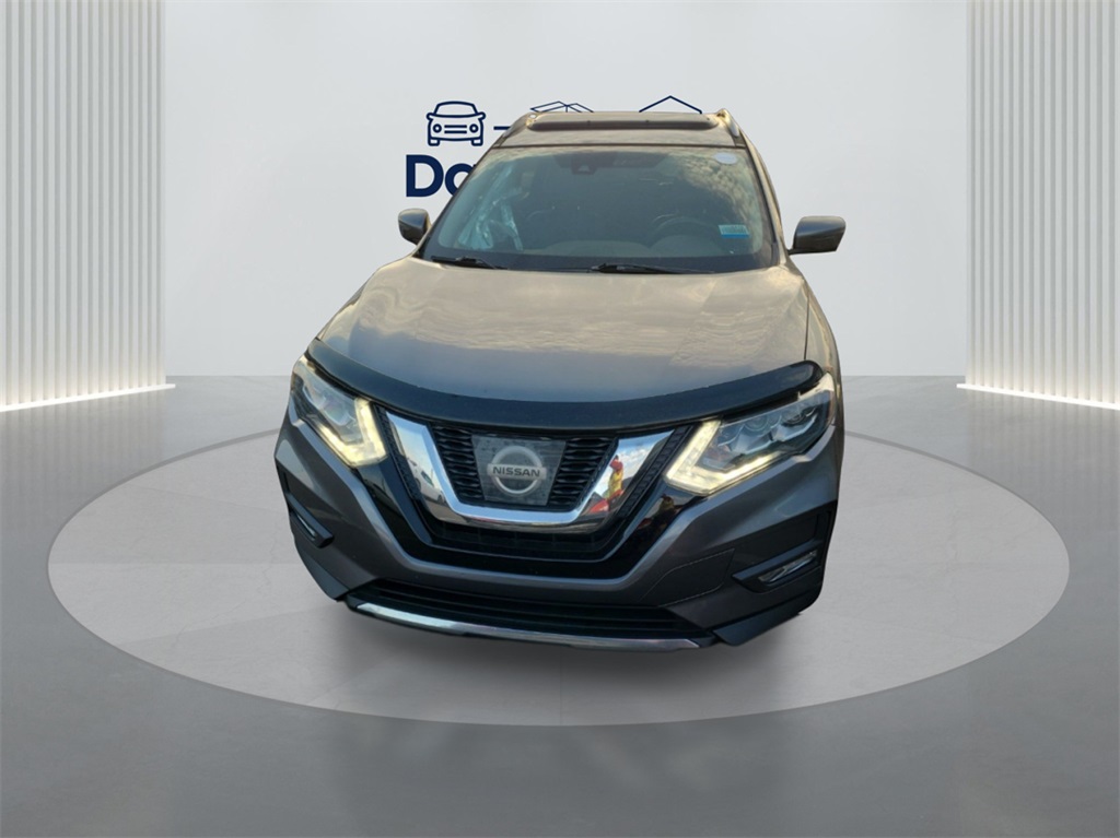 2017 Nissan Rogue SL photo 3