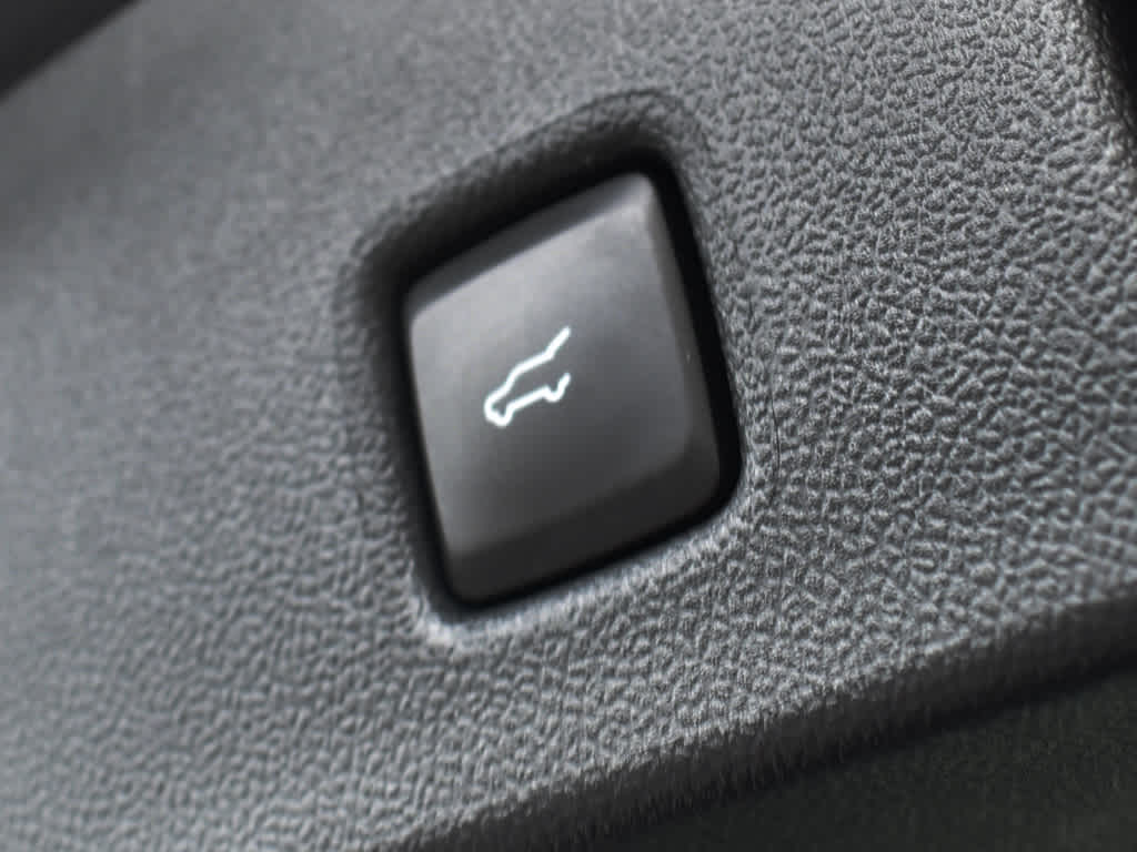 2024 Ford Escape ST-Line photo 21