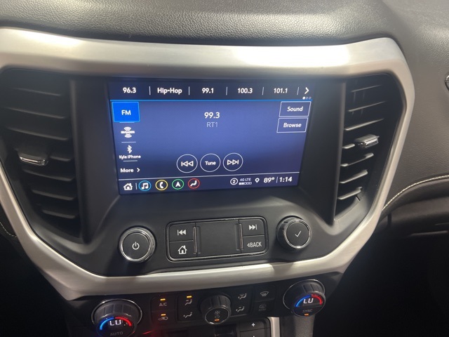 2023 Gmc Acadia SLT photo 17