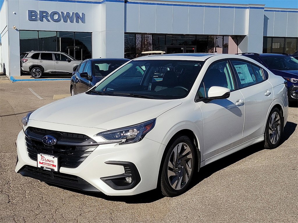 2025 Subaru Legacy Limited photo 4