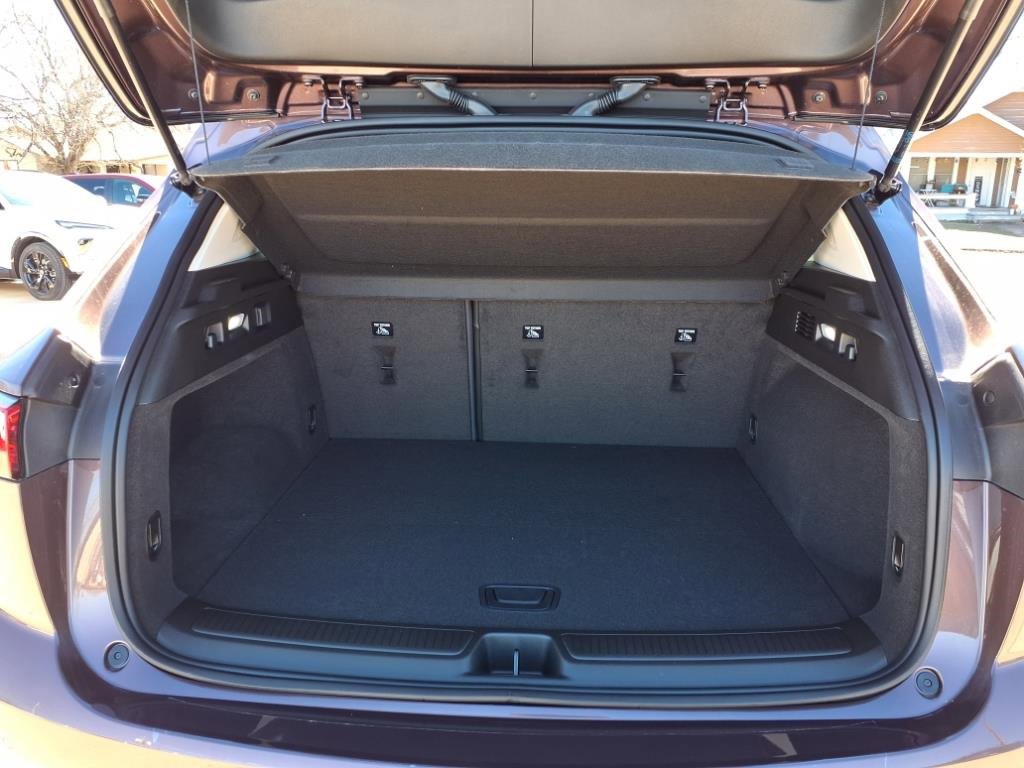 New 2025 Smokey Amethyst Metallic Buick Sport Touring image 10