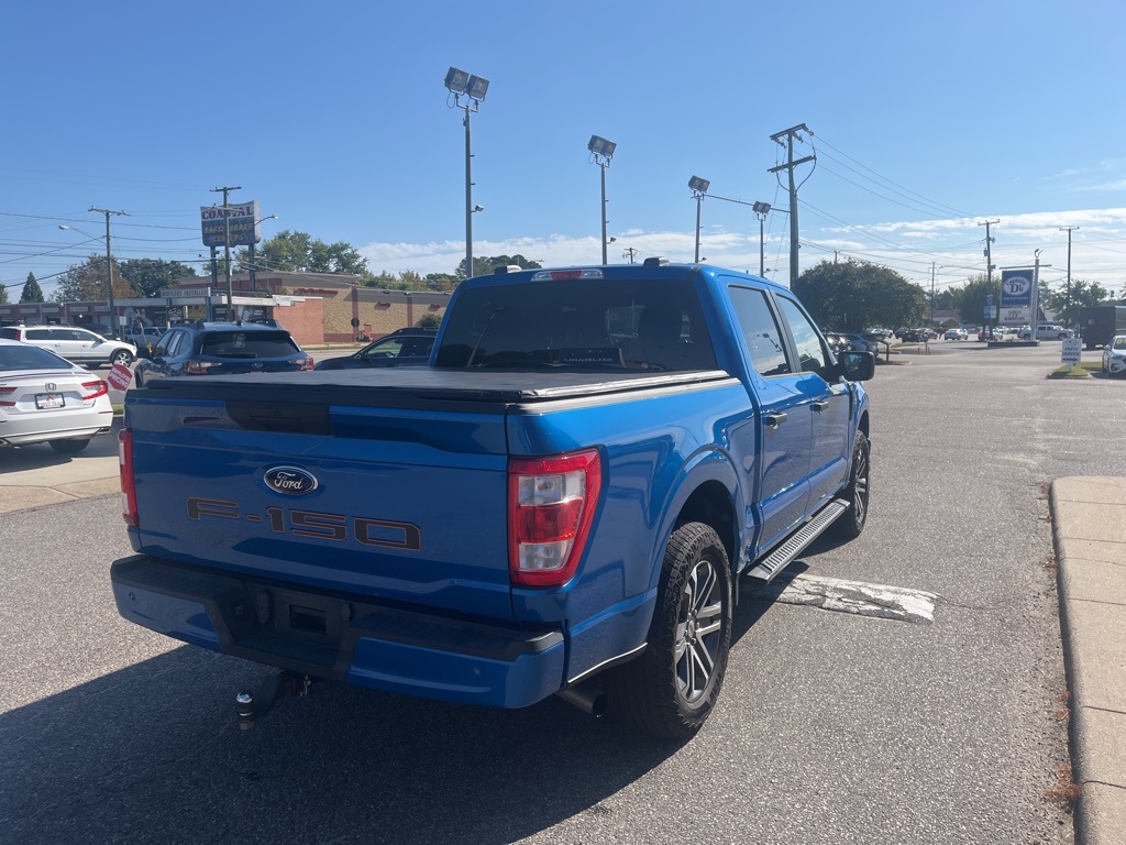 2021 Ford F-150 XL photo 3