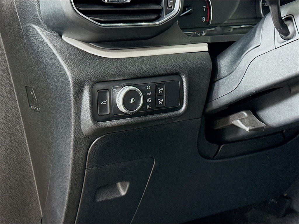 2021 Ford Explorer XLT photo 7