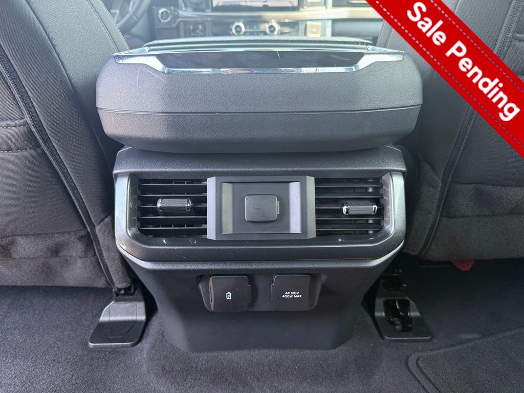 2023 Ford F-150 XLT photo 26