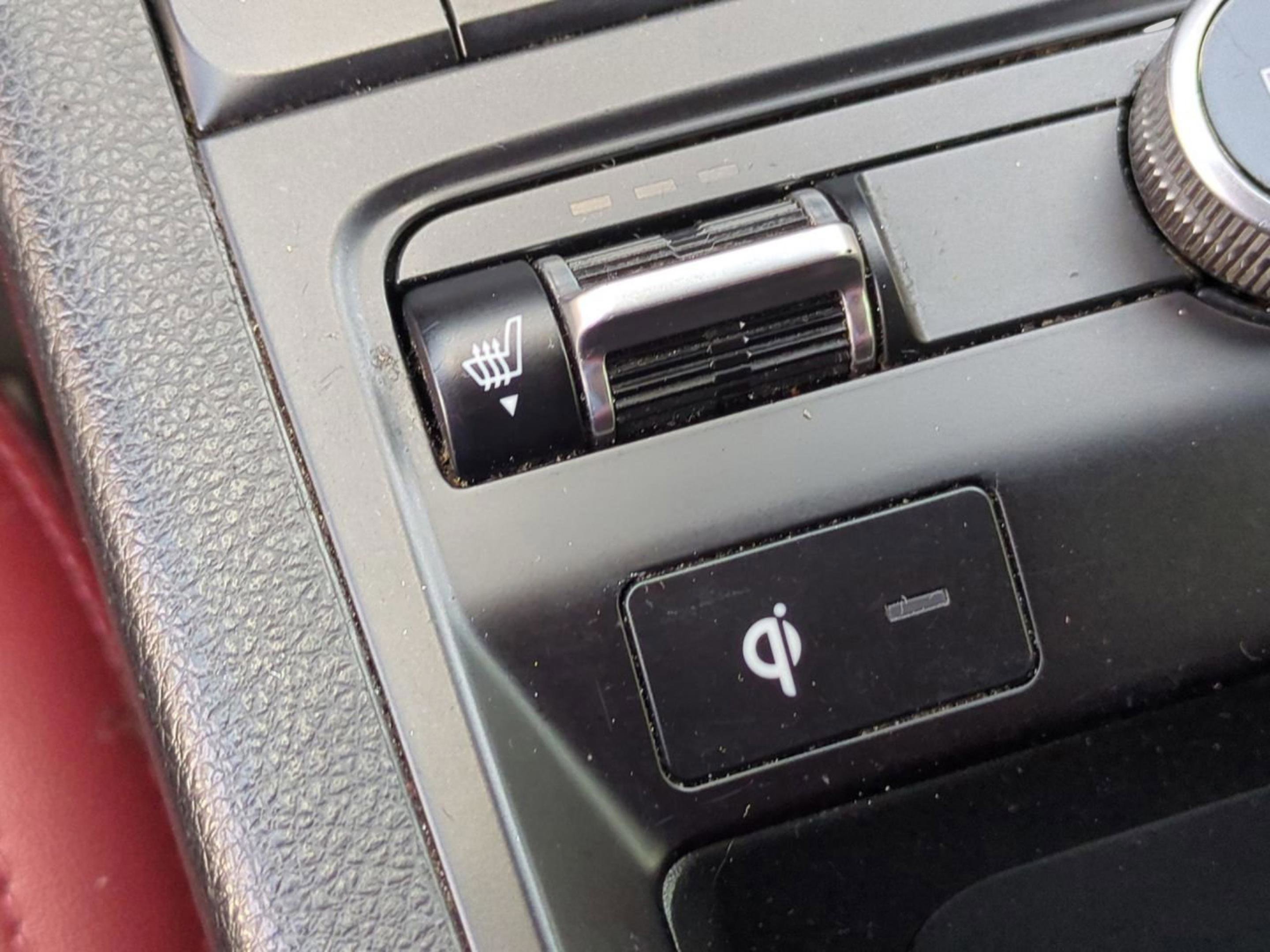 2024 Kia K5 GT-Line photo 25