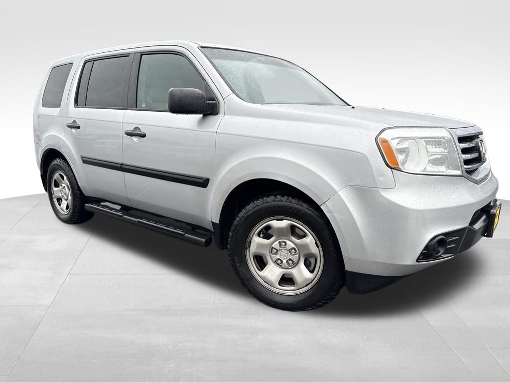 2012 Honda Pilot LX's photo
