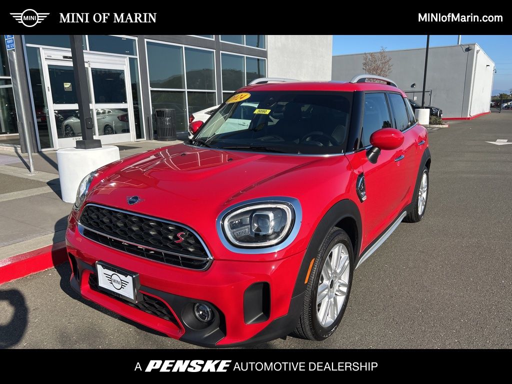2024 MINI Countryman S's photo