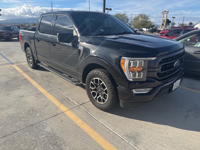 2021 Ford F-150 XLT's photo