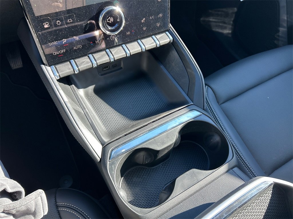 2026 GMC TERRAIN - Image 24