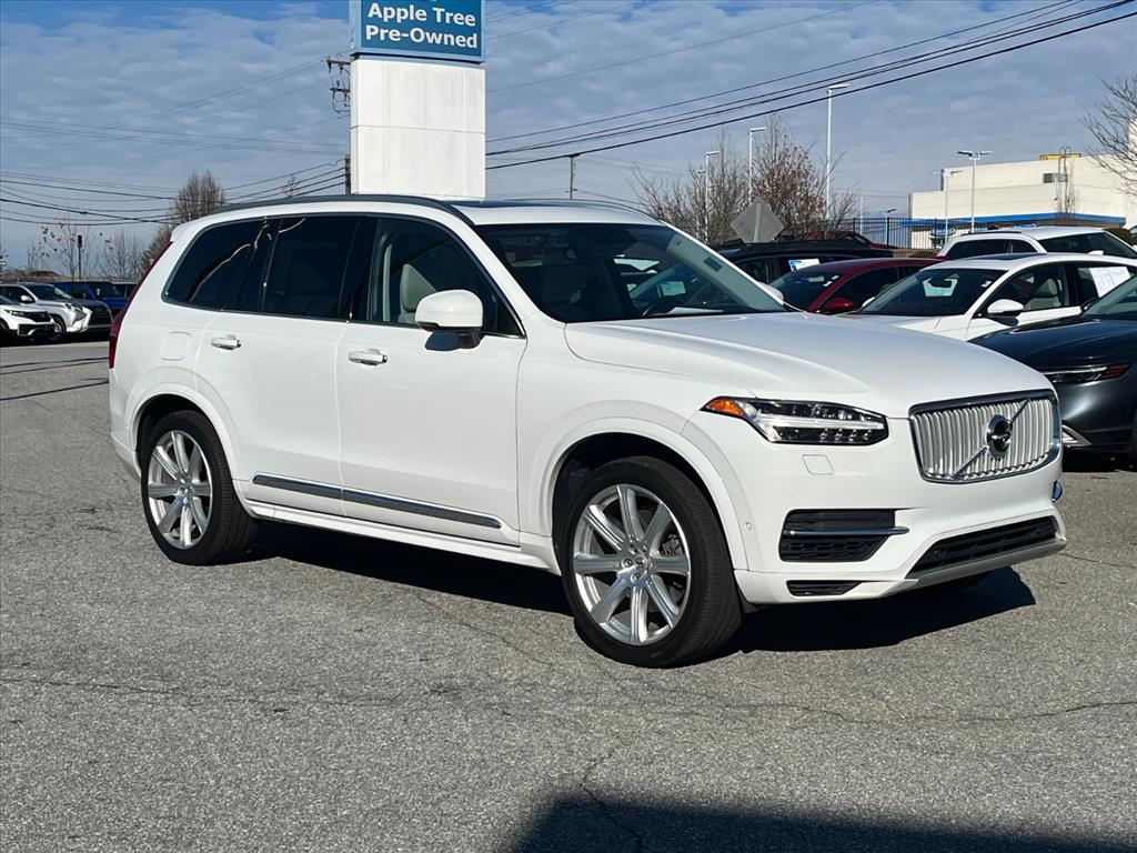 2019 Volvo XC90 Inscription's photo